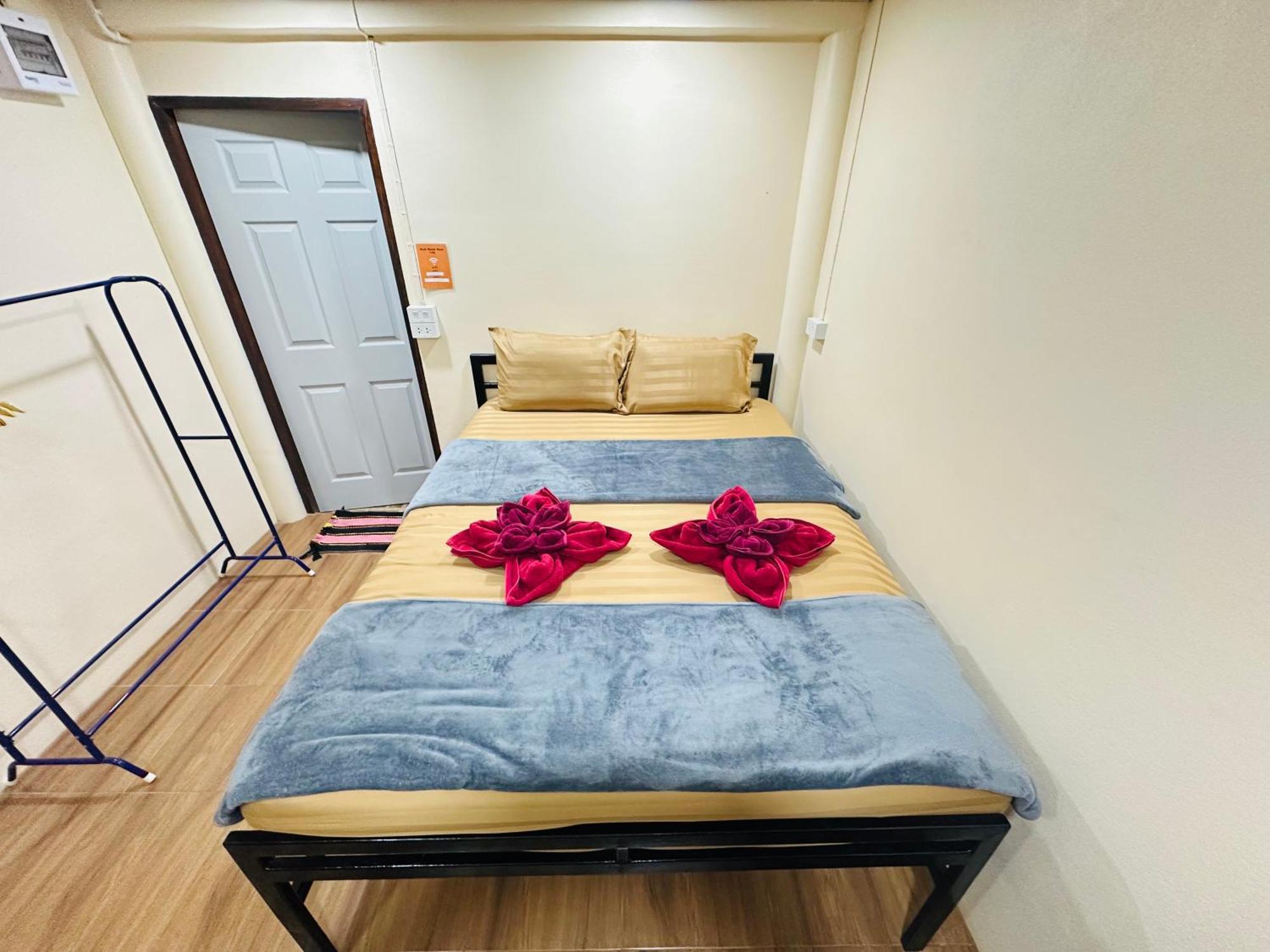 Koh Mook Rem Ley Hotel Trang Exterior photo