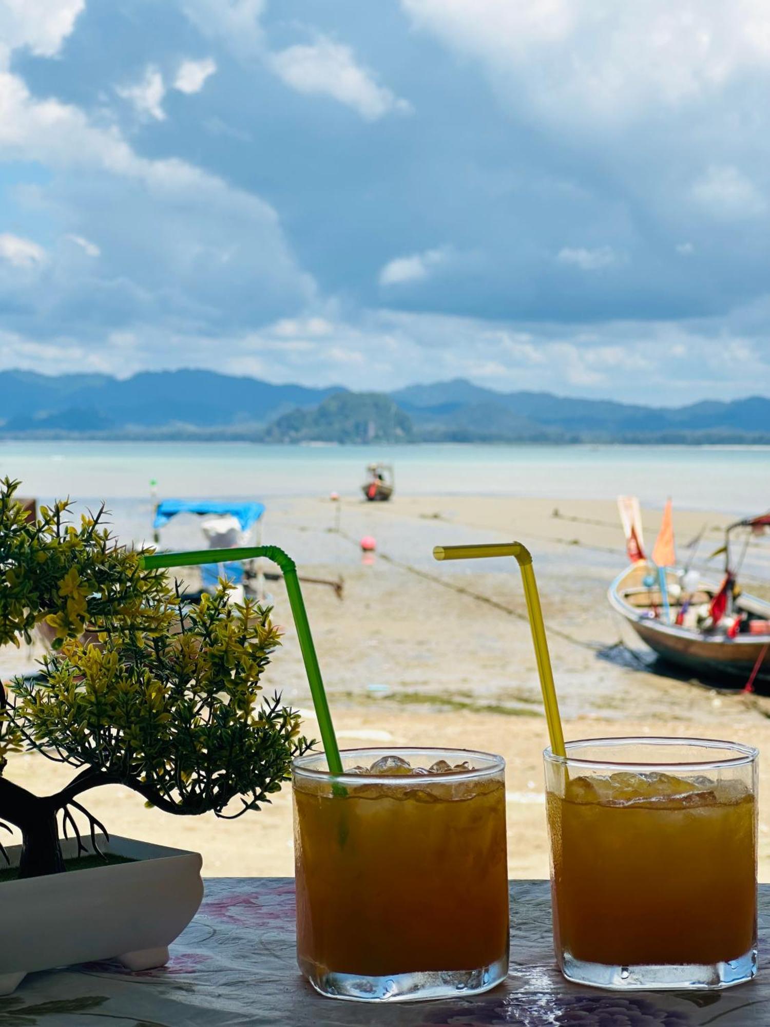 Koh Mook Rem Ley Hotel Trang Exterior photo
